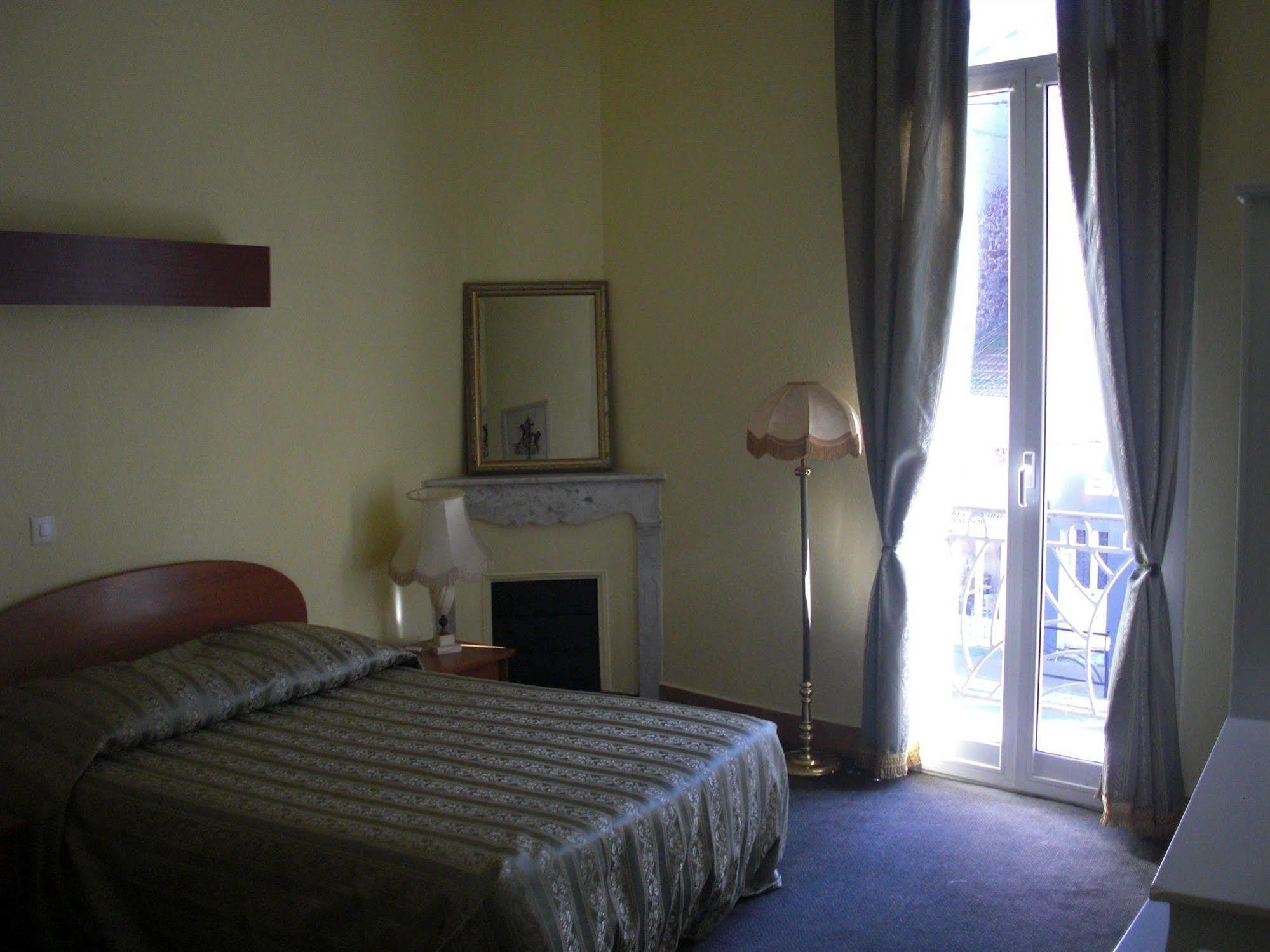 Hotel Neptune Cannes Exterior photo